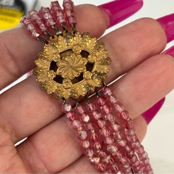 Vintage pink glass crystal, rhinestone lace memory wire unique design - Picture 6 of 10